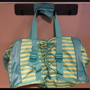 Thirty-One All Packet Duffle